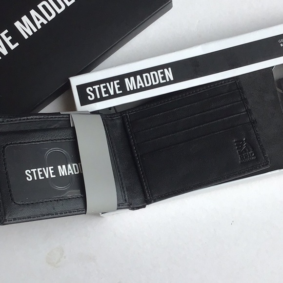 Steve Madden - Picture 3 of 6